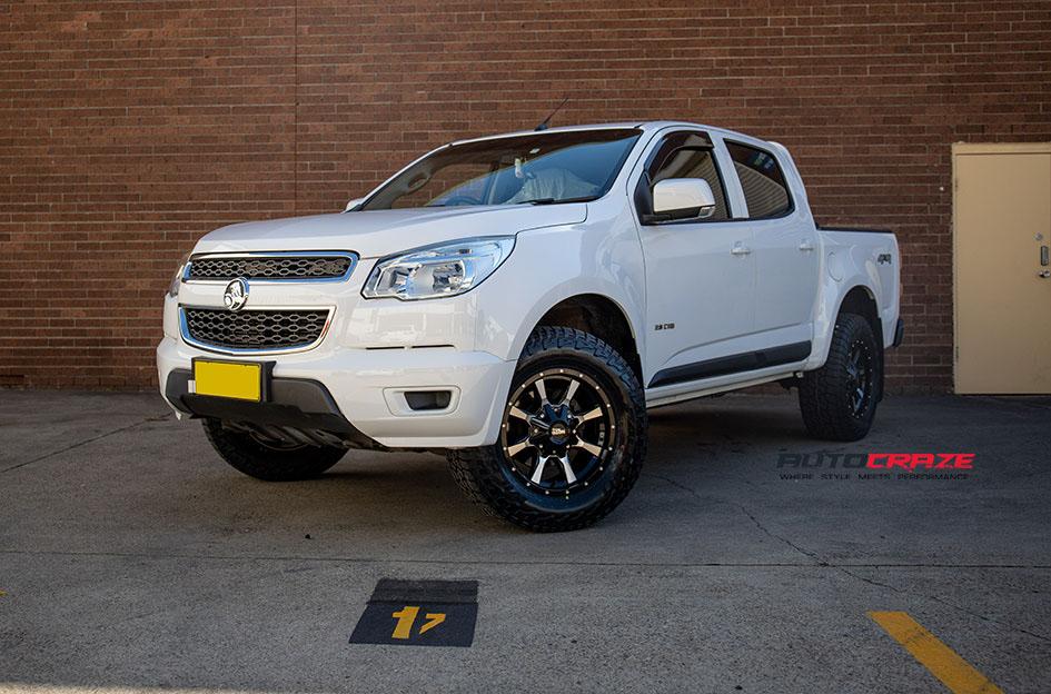HOLDEN COLORADO MO970 GLOSS BLACK MACHINED FACE